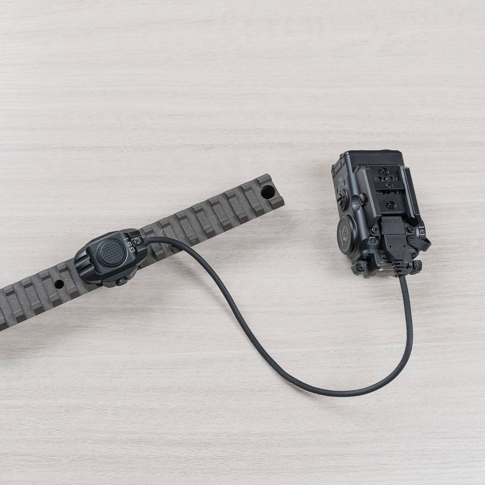 RovyVon GS1 Single-Cable Remote Switch