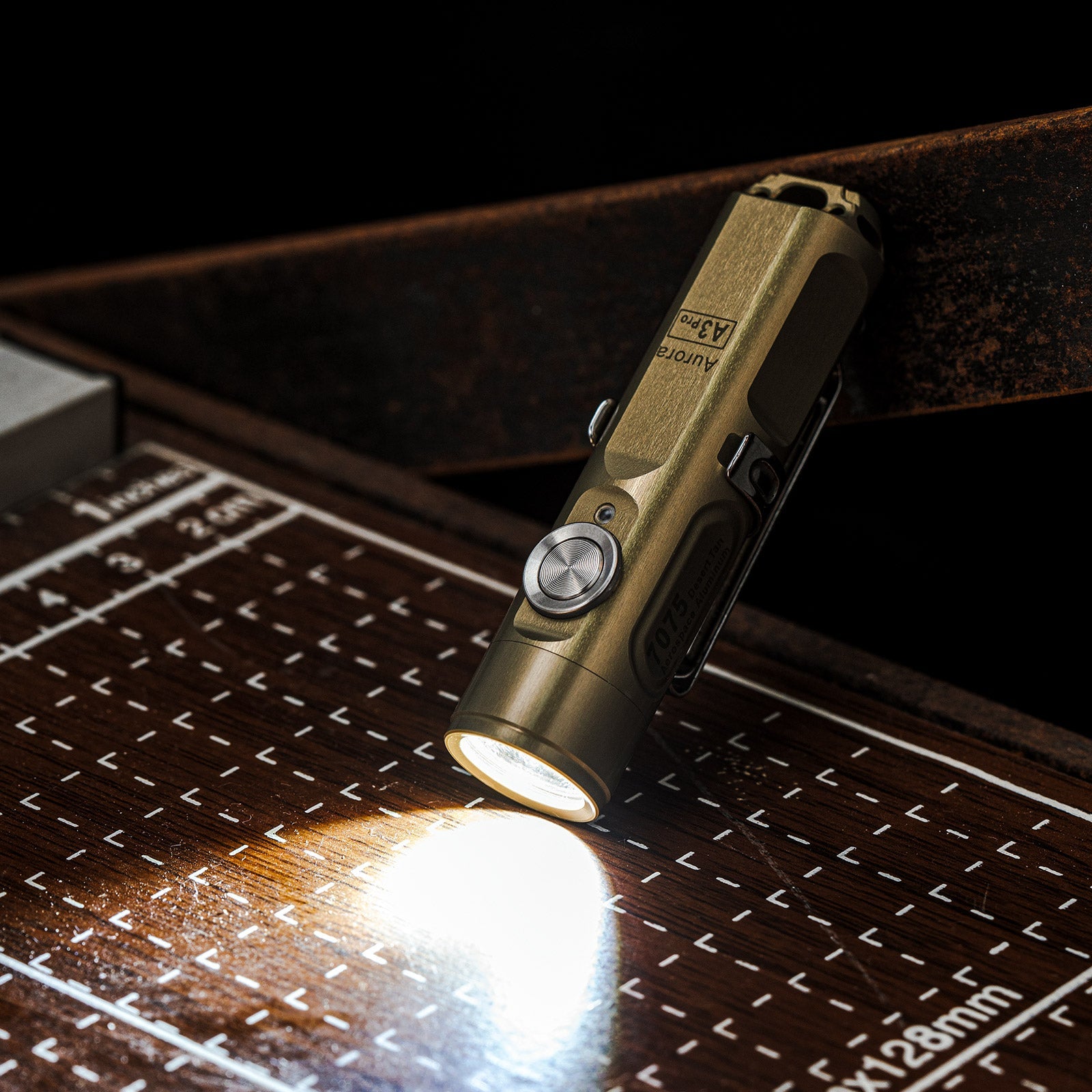 RovyVon Aurora A3 Pro 7075 Aluminum Keychain Flashlight (Desert Tan)